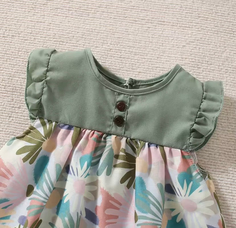 Vestido verde más sombrero 👒💚3607