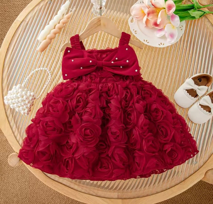 Vestido bordo con rosas, moños, perlas, moñitos 🌹❤️ 3615