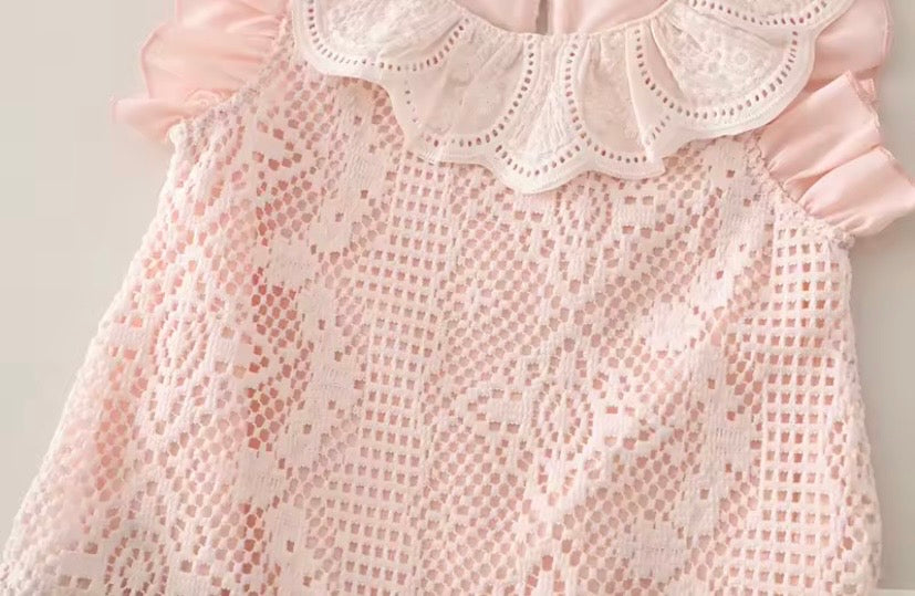 Conjunto blusa más short rosa bordado 🩷🌸 3620