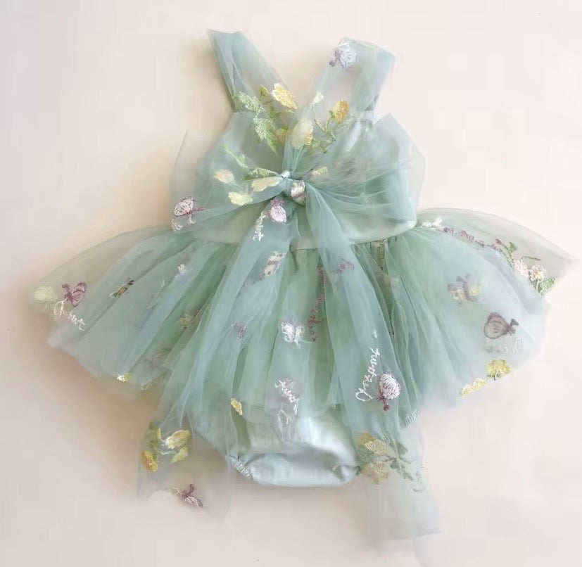 Vestibody verde ajustable, encaje, flores 💚🌸 3621