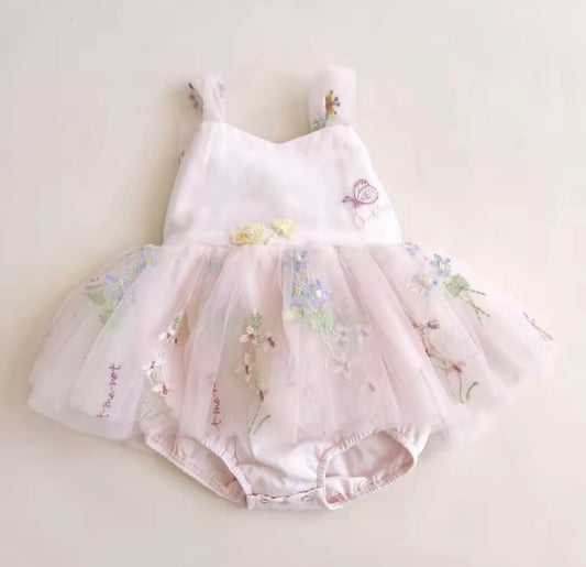Vestibody rosa ajustable, encaje, flores 🩷🌸 3623
