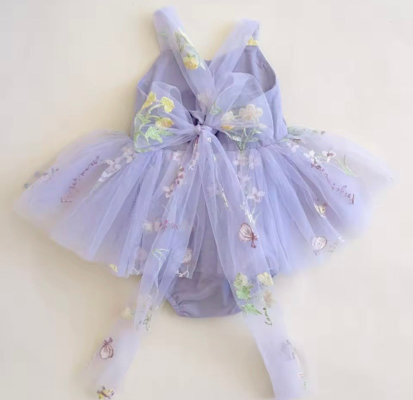 Vestibody lila ajustable, encaje, flores 💜🌸 3624