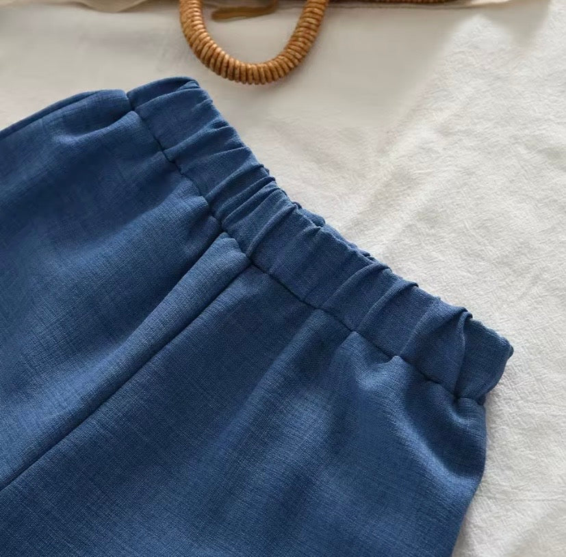 Conjunto blusa más pantalón de lino azul, con detalles bordados 💙 3637