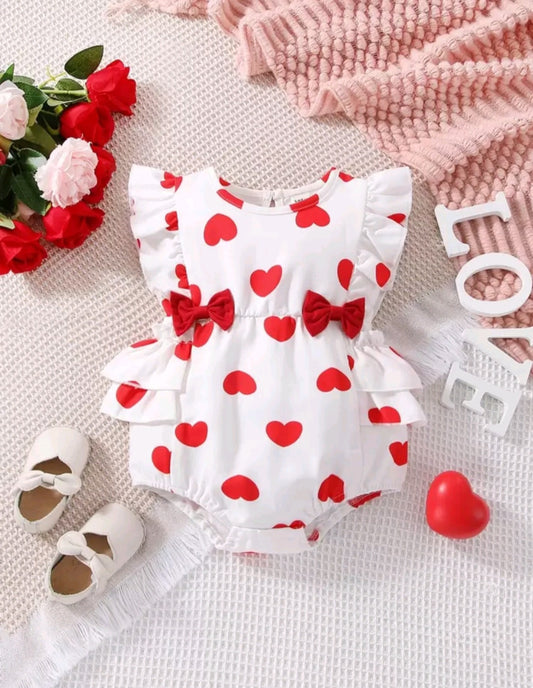 Body blanco con corazones, San Valentin, enamorados, rojo