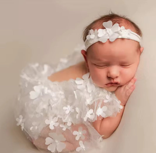 Conjunto vestibody más vincha RN a 2 meses