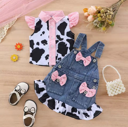 Conjunto jardinera jeans más camisita, granja, vaca lola🐮 1166