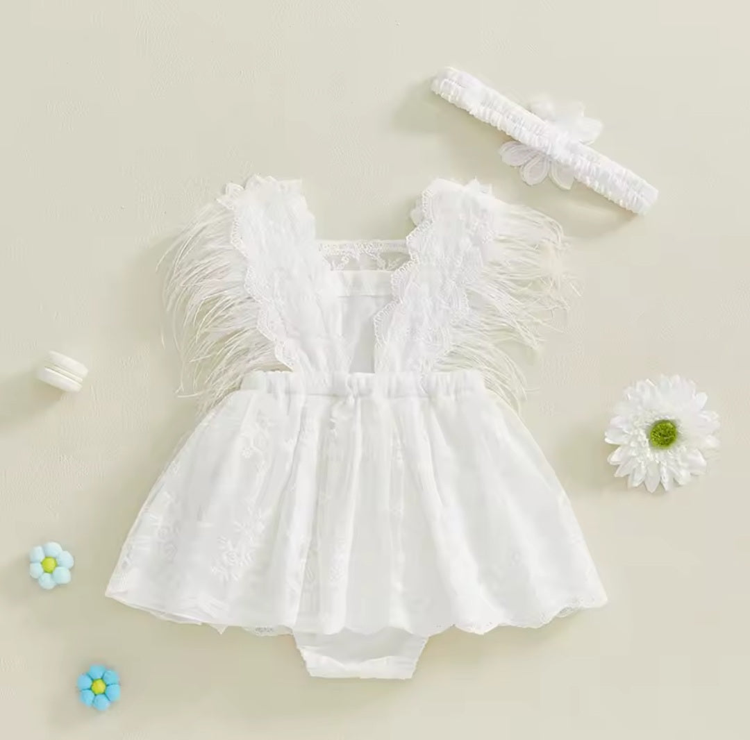 Vestibody blanco con pluma 12-18meses🕊️🤍 1174