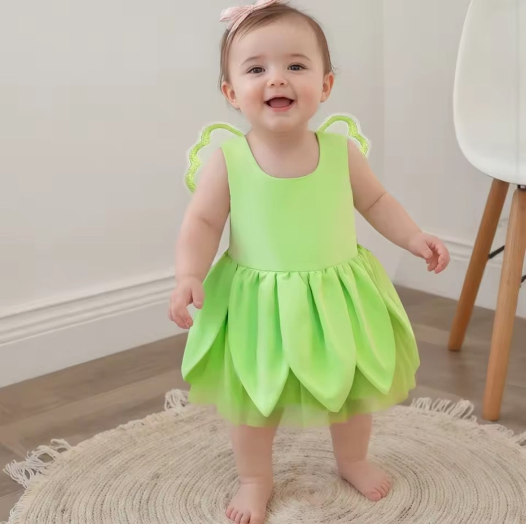 Vestido tinkerbell verde con alitas en la espalda💚🌟1522