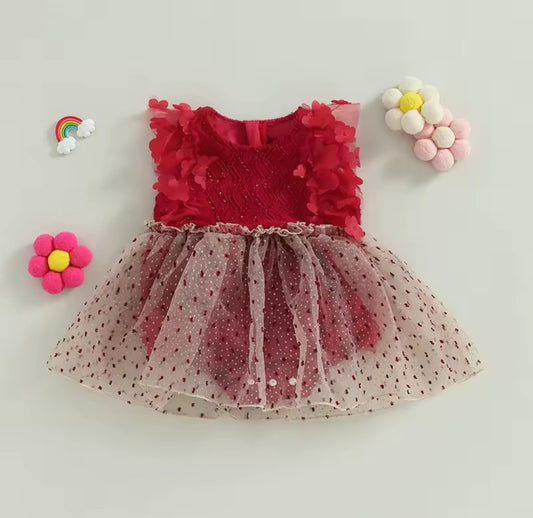 Vestibody rojo con detalles de flores y brillos❤️🌟1519