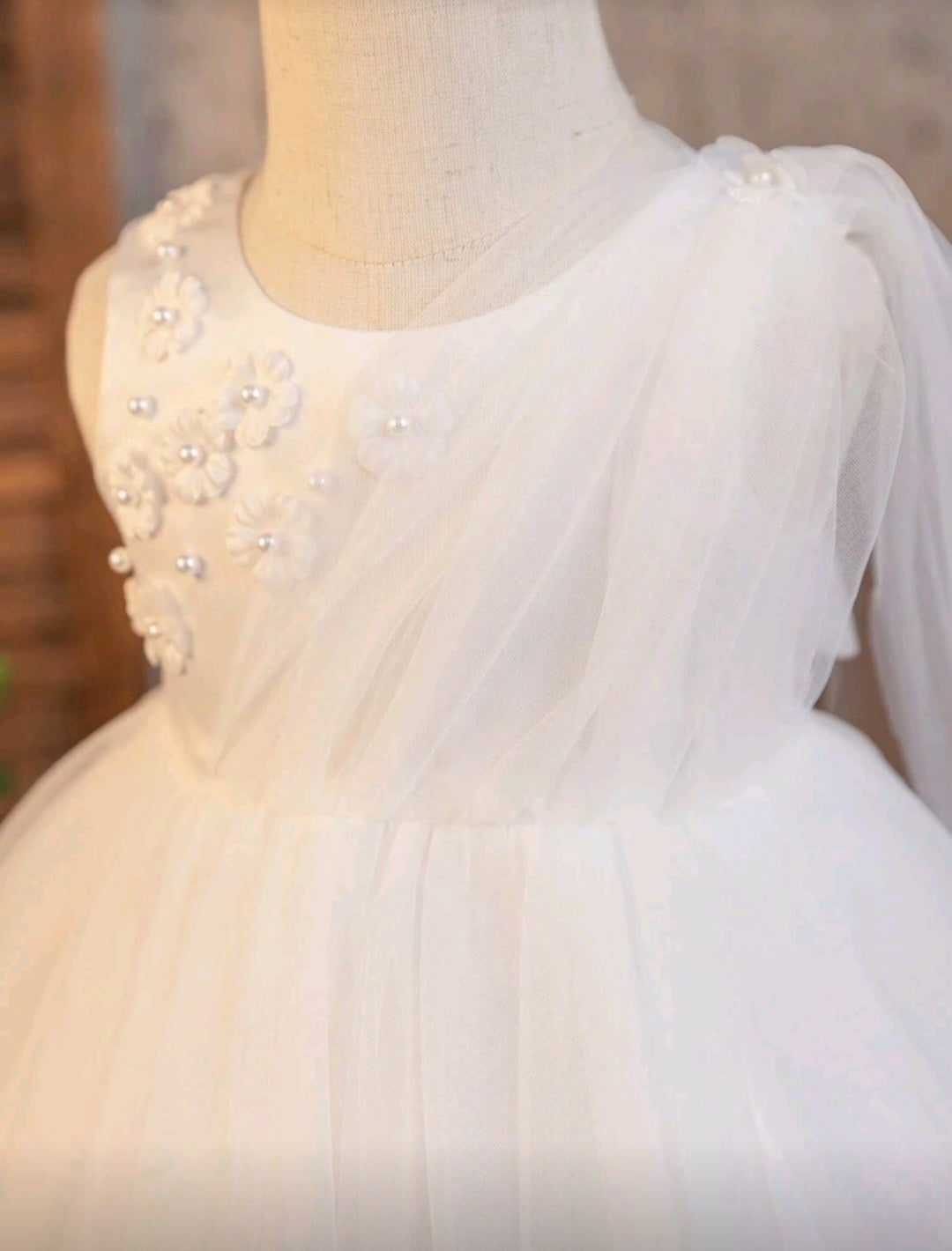 Vestido Blanco Elegante para Bautismo con detalle de flores y tull🤍✨ 1550