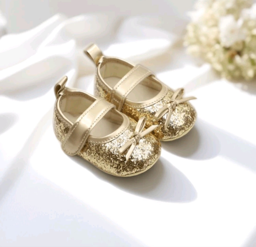 Zapatito, calzado dorado🌟 1553