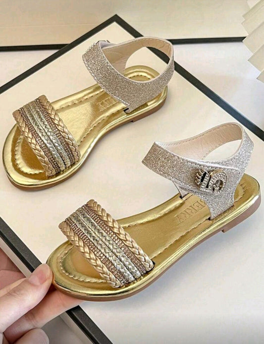 Sandalia, calzado dorado🌟✨1562