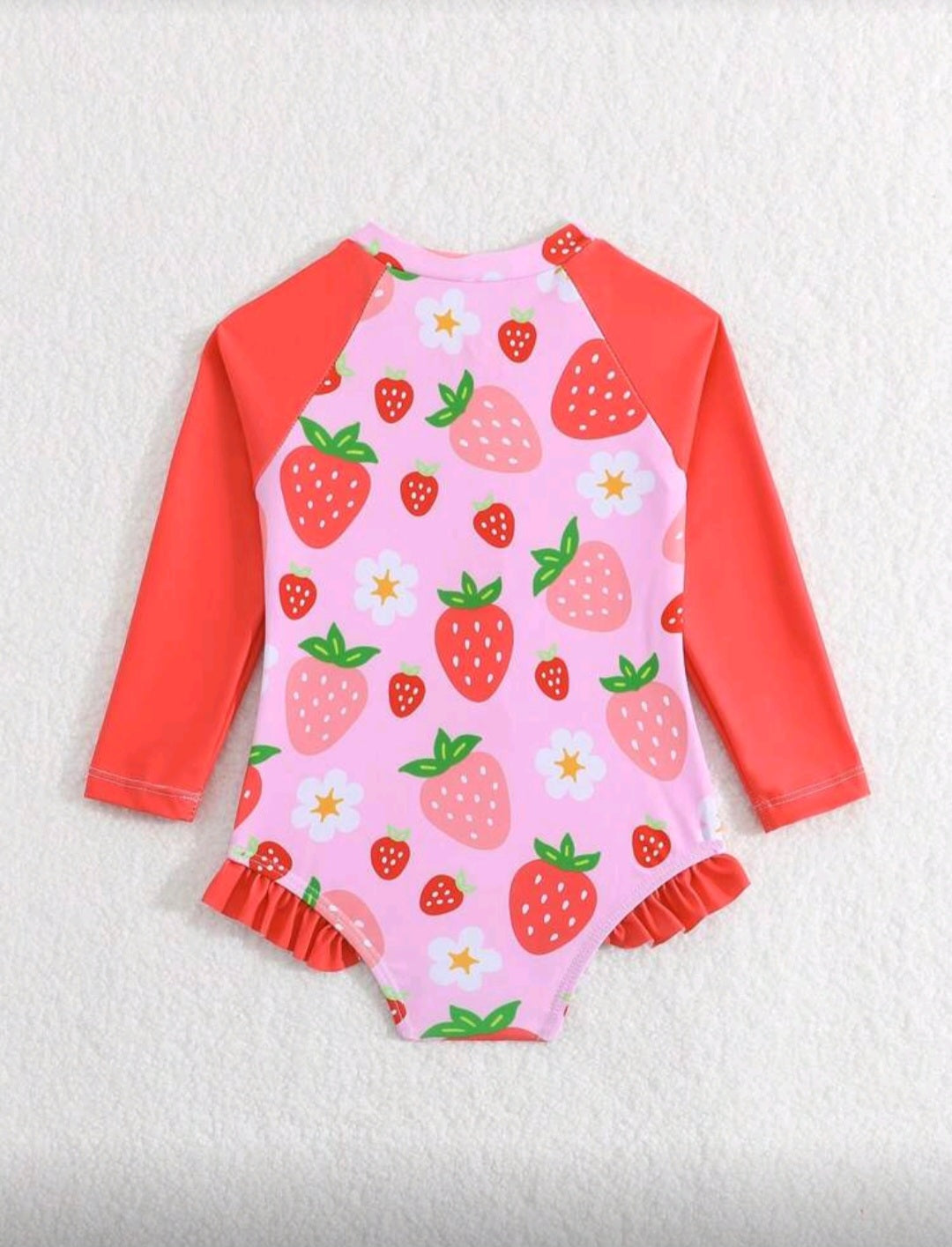 Trajes de baño ☀️ enterizo mangas largas, frutillas 🍓 1583