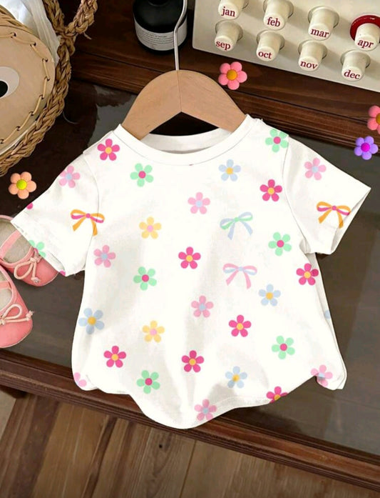 Remerita blanca con flores 🌸🌼1599