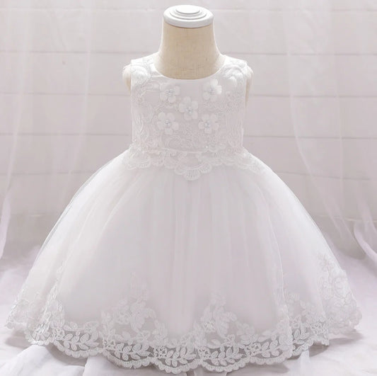 Vestido Blanco con flores y encaje🤍1740B