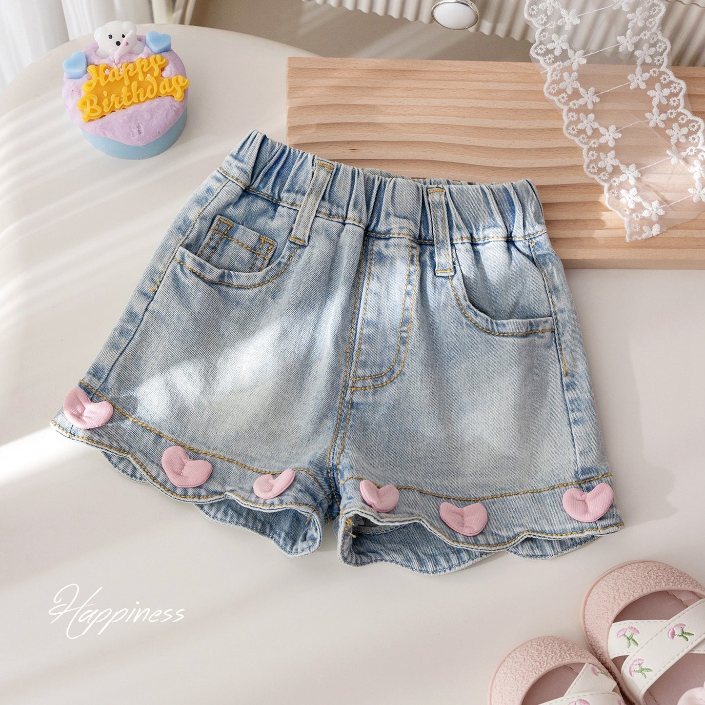 Short de jeans, diseño de corazoncitos❤️💕1127