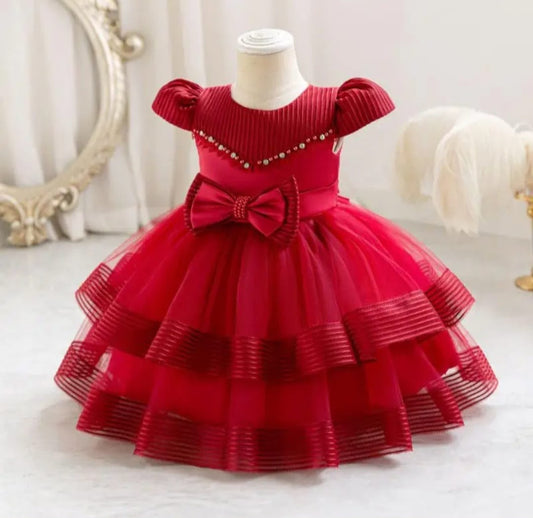 Vestido rojo con detalles de perlas y moño ❤️🎀 3536