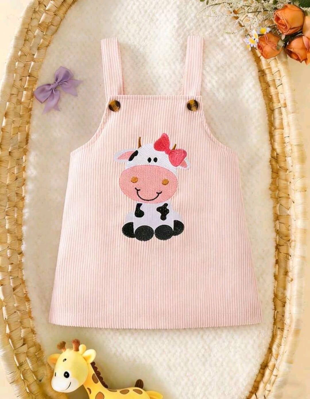 Jardinera, rosa pastel, vaquita, granja🐮🩷 3386