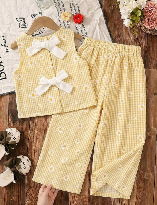 Conjunto blusa más pantalón amarillo, margaritas 🌼 3591